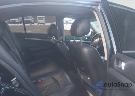 2015 Infiniti Q40 z USA, uszkodzony, nr VIN JN1CV6AR4FM524724